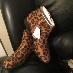 Leopard booties
